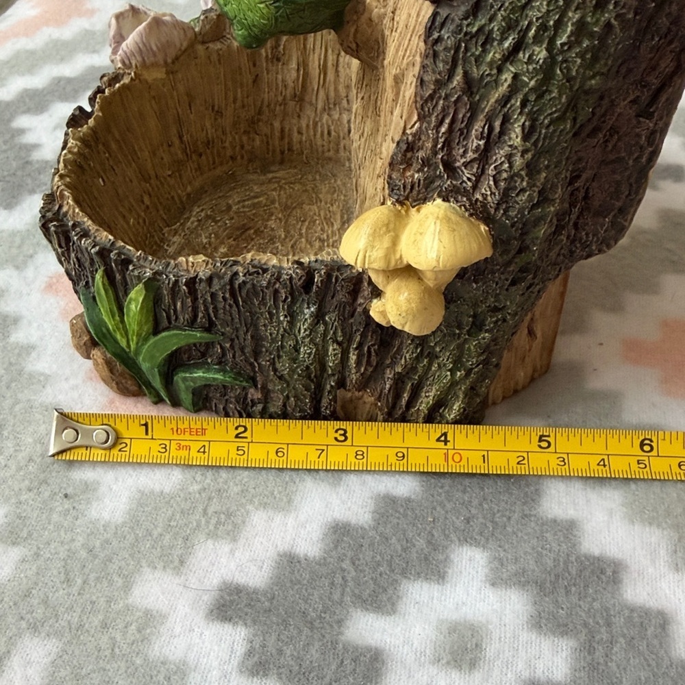 Hummingbird and Flower Resin planter or decorative trinket holder - Picture 10 of 13